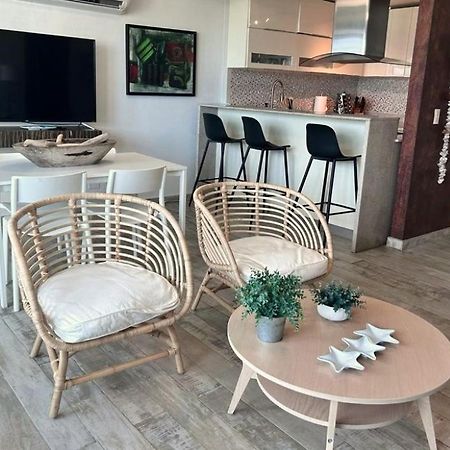 Kasa Brisa Marina Ocean View Balcony Beachfront San Juan Exterior photo